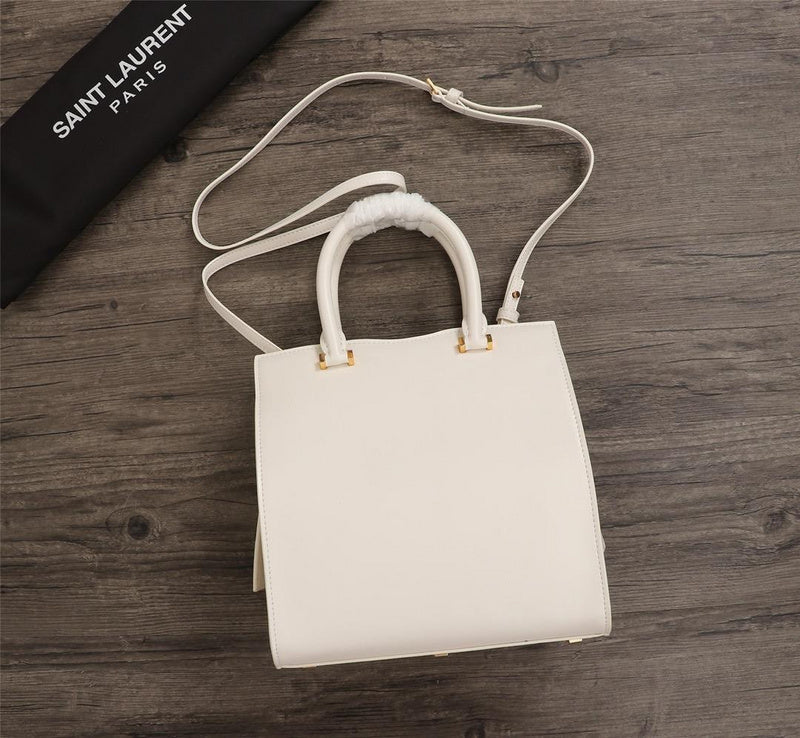 Amelia - YSL Bag - 2935
