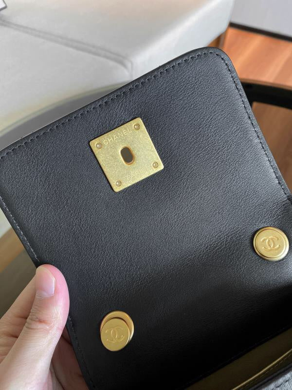 Wellow Bags - Chanel - Bags  - 378