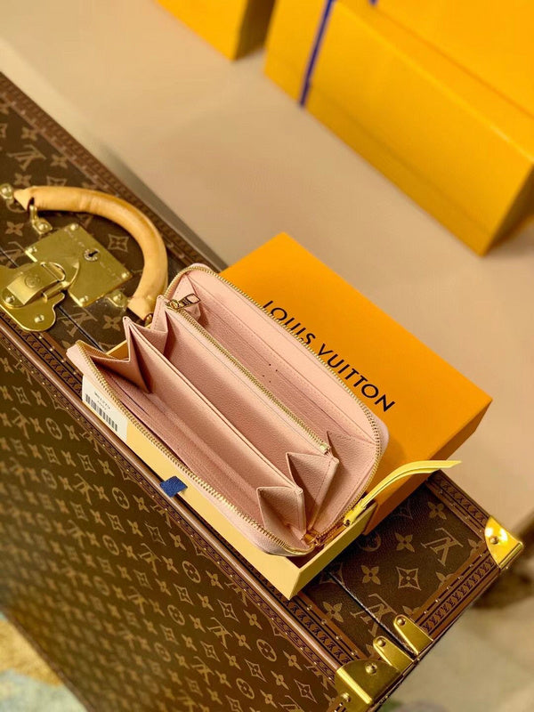 Fan Fashion Lu-Vi Bags - 16891