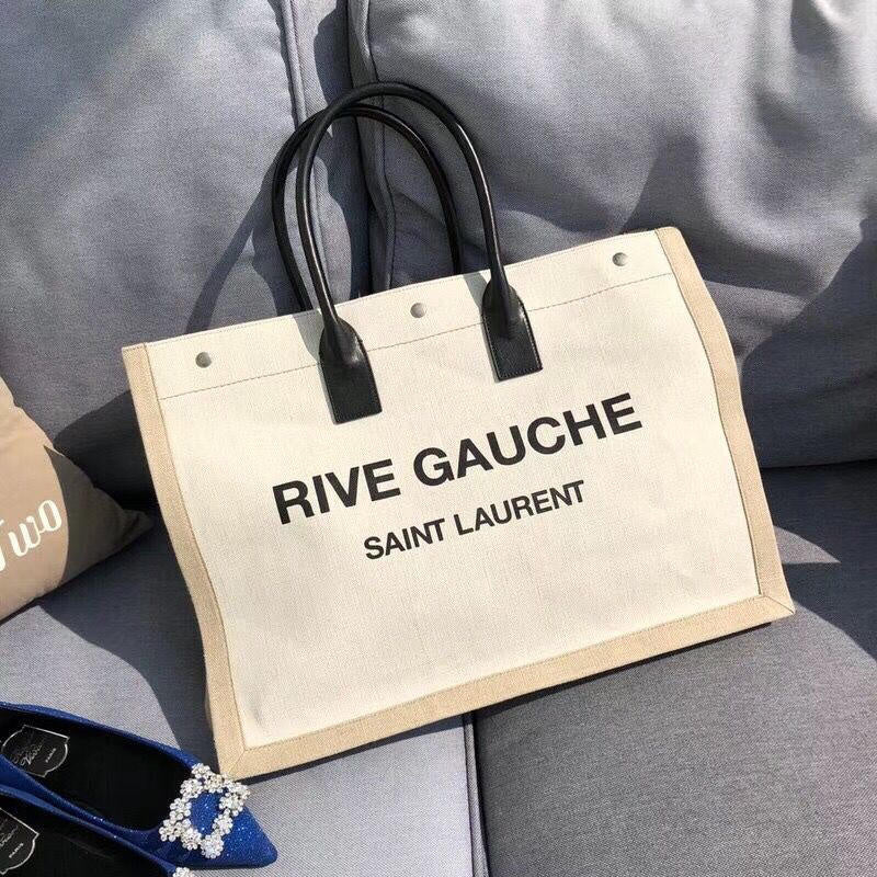 Amelia - YSL Bag - 2562