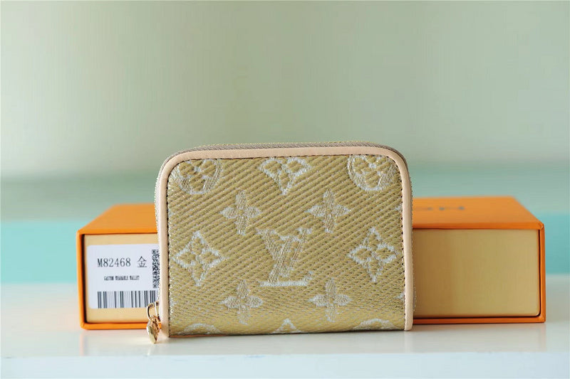Fan Fashion Lu-Vi bags - 8727