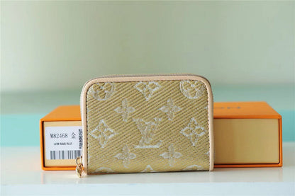 Fan Fashion Lu-Vi bags - 8727
