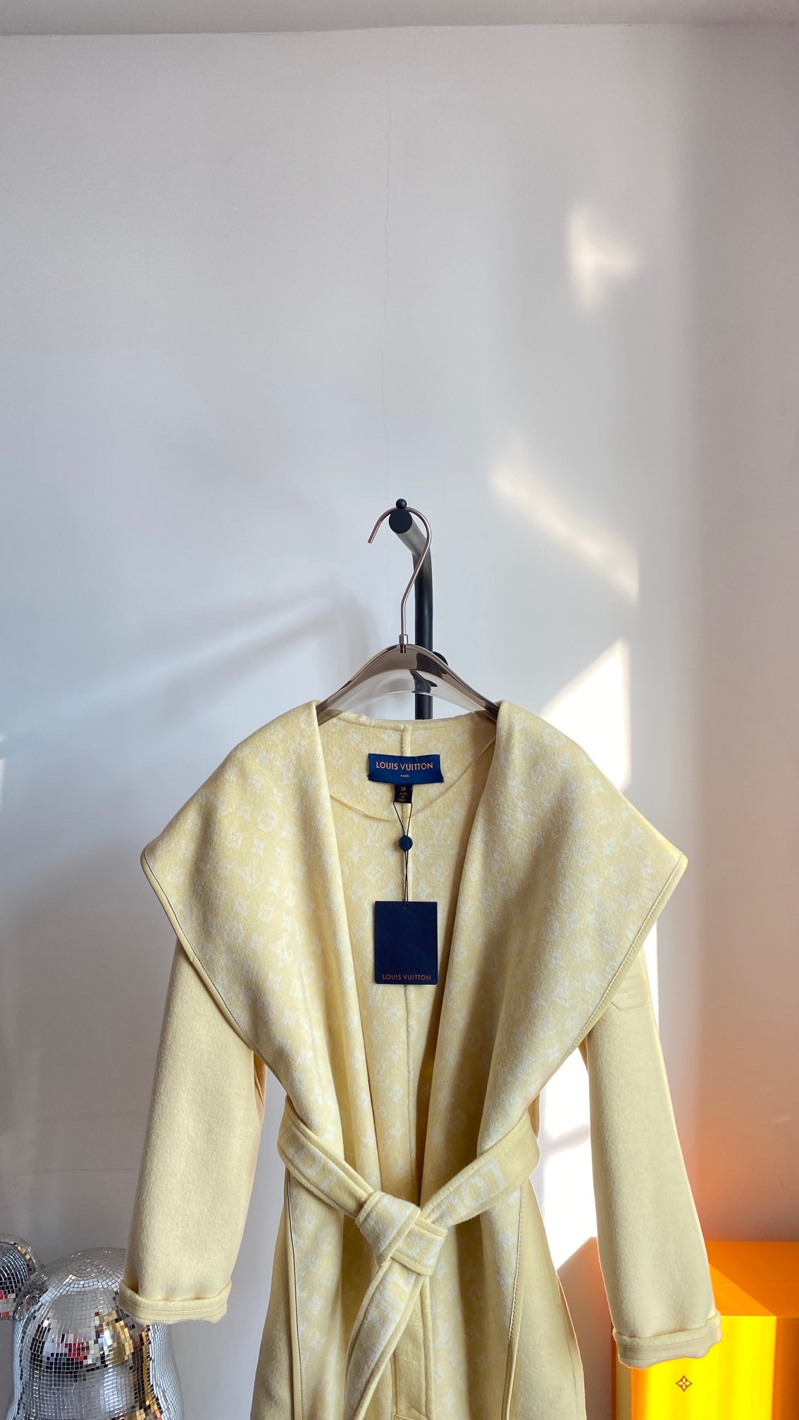 Luxury Louis Vuitton  Wrap Coat 035