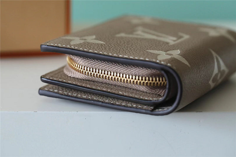 Fan Fashion Lu-Vi bags - 8764