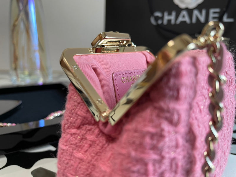 Wellow Bags - Chanel - Bags  - 409