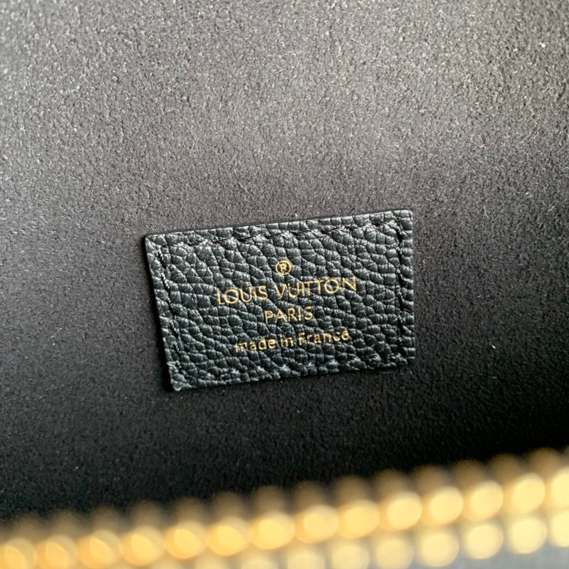 Fan Fashion Lu-Vi bags - 17794