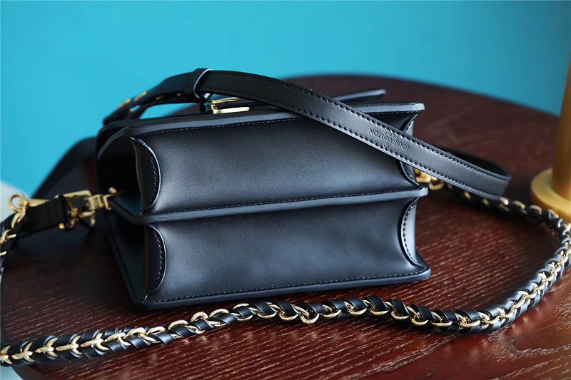 Fan Fashion Lu-Vi bags - 8118