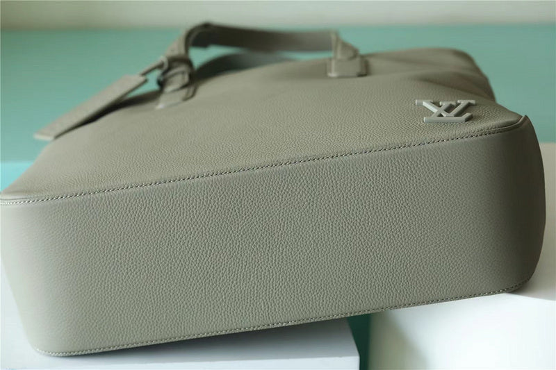 Fan Fashion Lu-Vi bags - 9906
