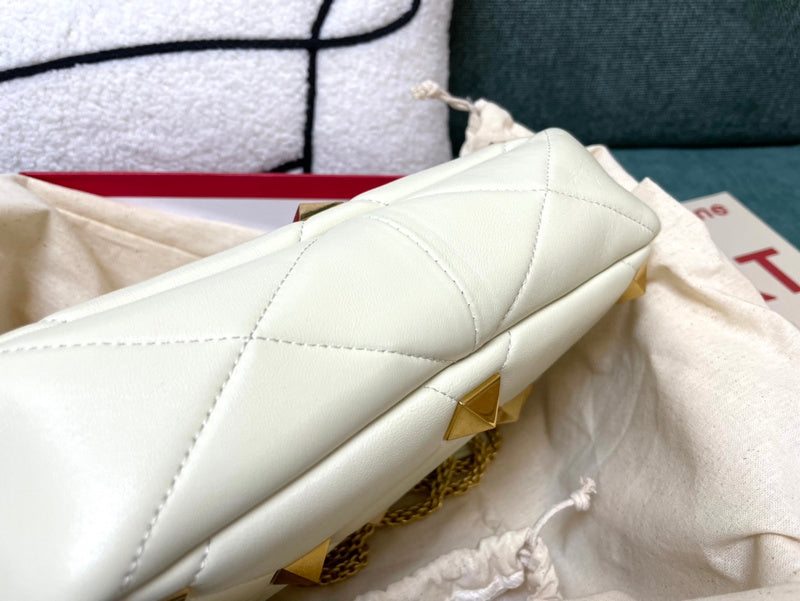 VAL LUXURY BAGS - FOR FASHION LOVERS  AFFORDABLE LUXURY BAGS- 763