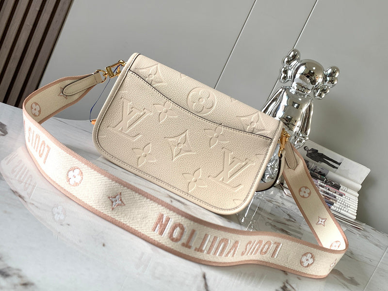 Amelia's Bag Gallery - LOV Bags - 1326