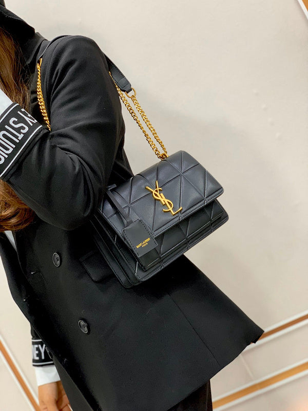 Amelia - YSL Bag - 3510