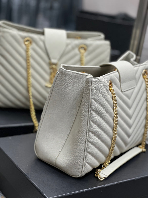 Amelia - YSL Bag - 3993