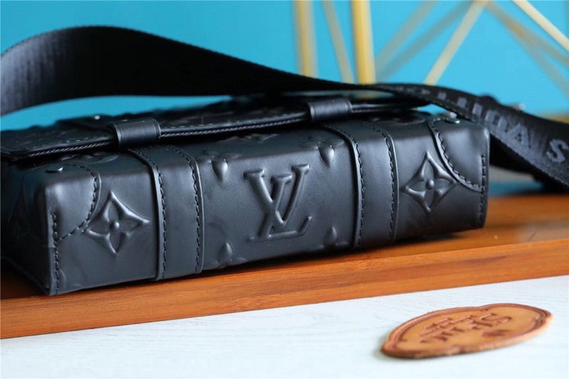 Fan Fashion Lu-Vi bags - 10037