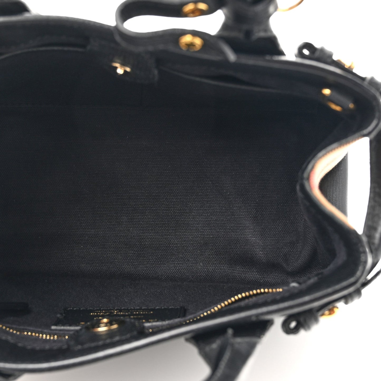 Amelia Derby Calfskin Ho    Check Small Banner Tote Black