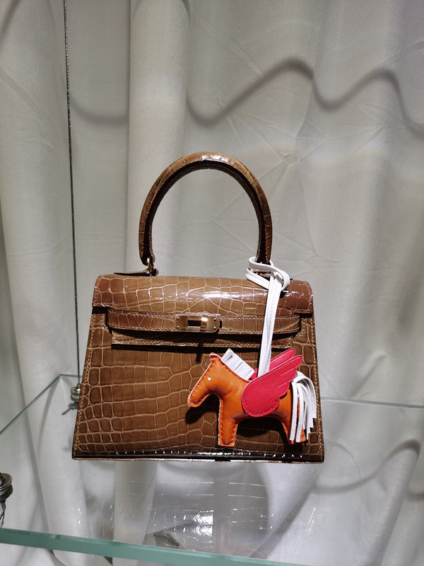 Amelia - HMS Bags - 1621