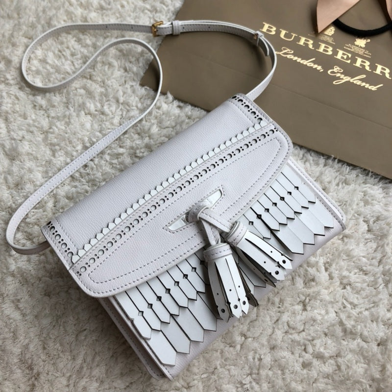 Burberry Bags - Bagsattire   418