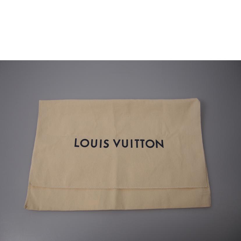 Louis Vuitton Santonge Monogram Noir Shoulder Bag