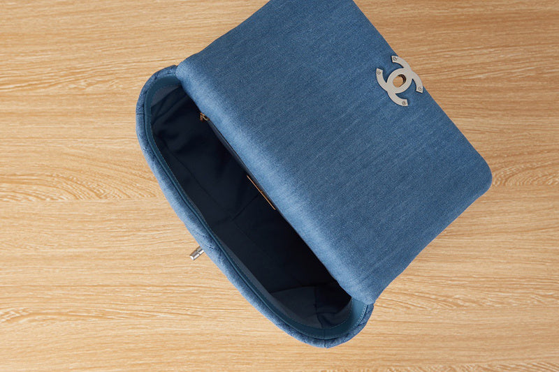 Amelia - CHL Bags - 2014