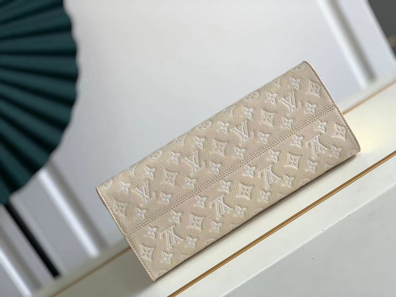 Fan Fashion Lu-Vi Bags - 16773