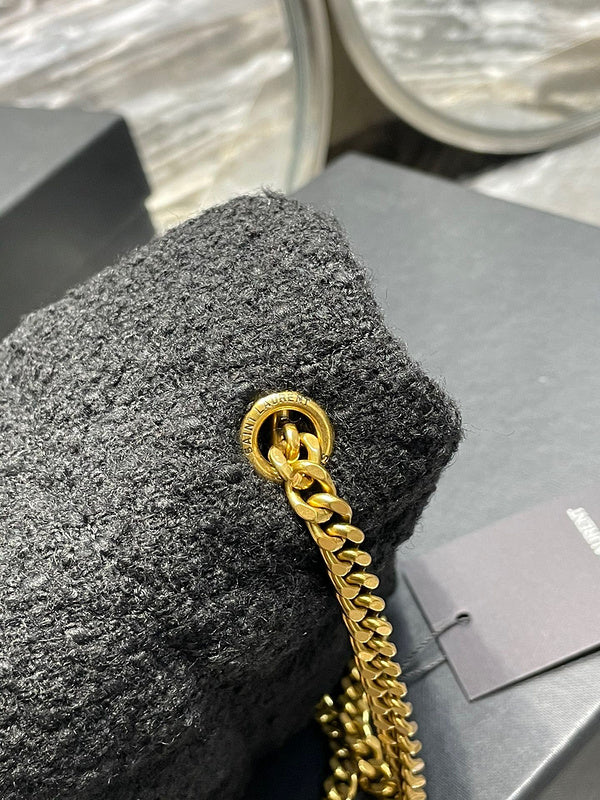 Amelia - YSL Bag - 3907