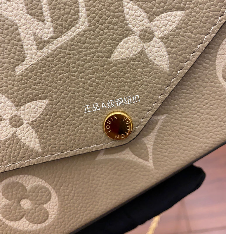 Amelia's Bag Gallery - LOV Bags - 995