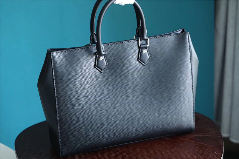 Fan Fashion Lu-Vi bags - 9867