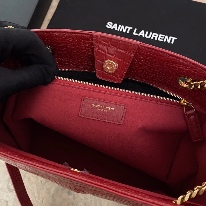Amelia - YSL Bag - 3769
