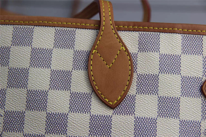 Fan Fashion Lu-Vi bags - 8100