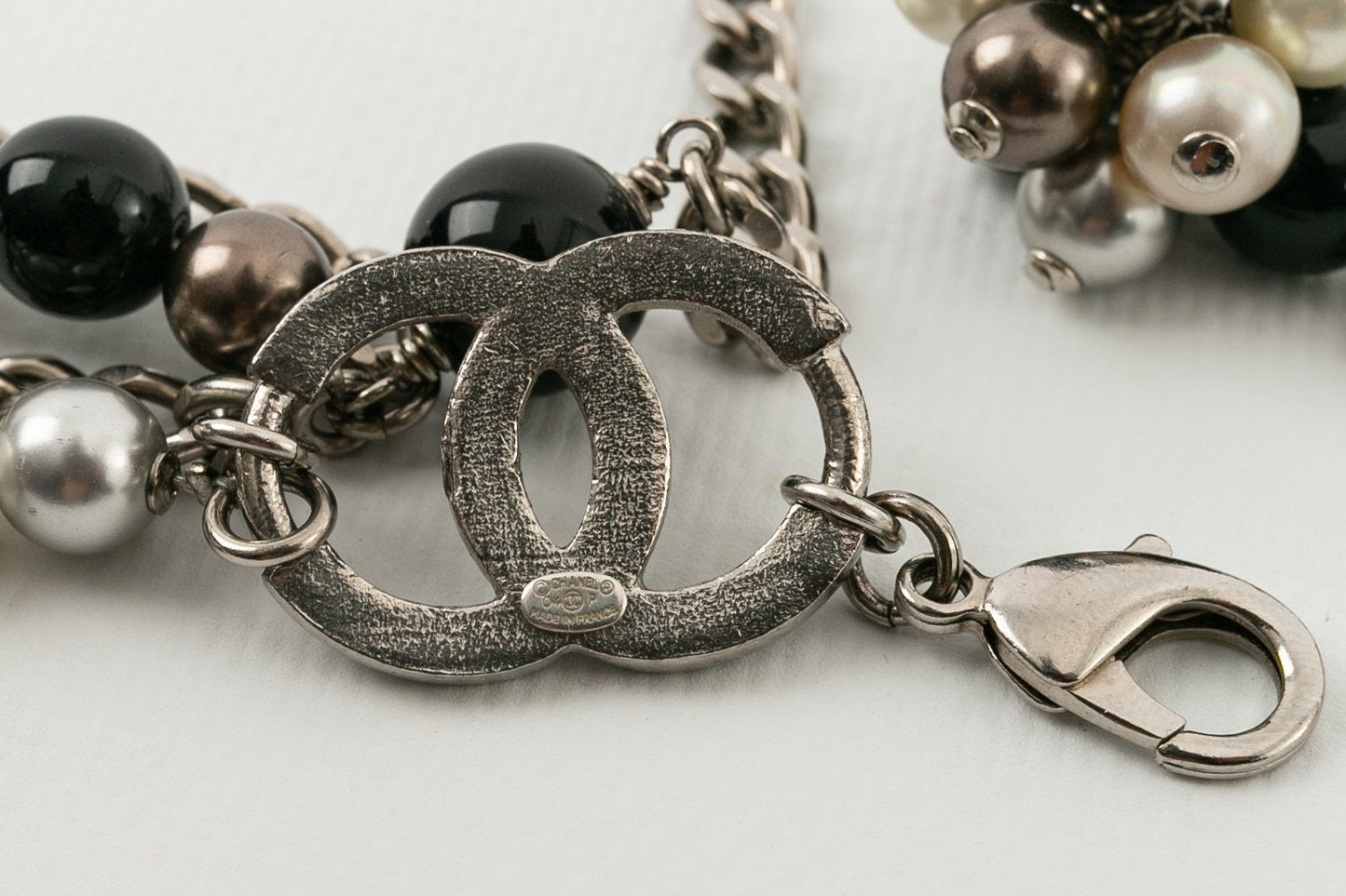 Ceinture argentée Chanel Printemps 2004