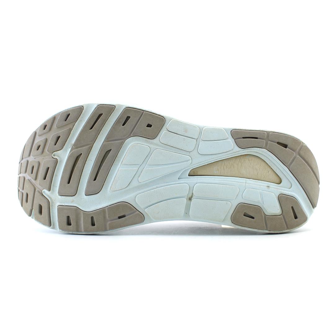 TOPO ATHLETIC PHANTOM 3