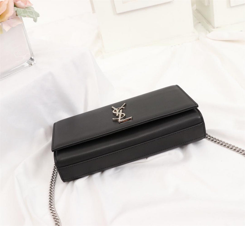 Amelia - YSL Bag - 2607