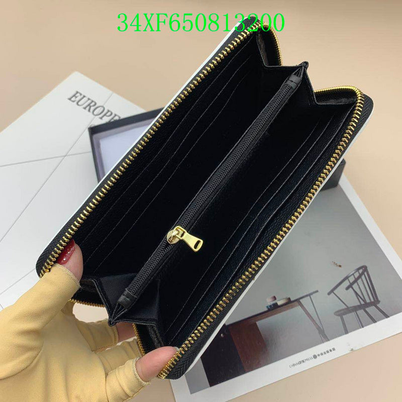 Amelia - CAH Wallet - 091