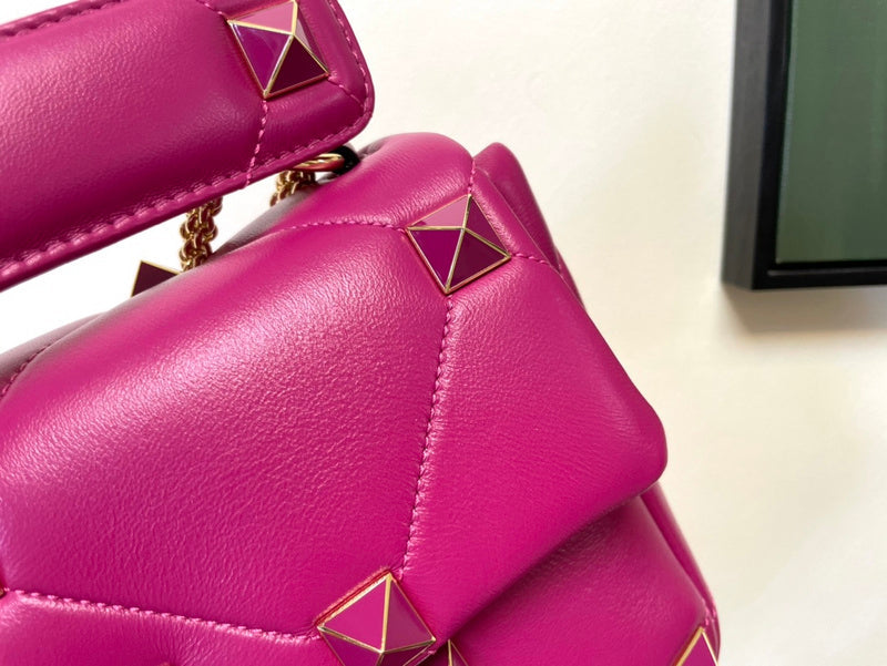 Amelia's Bag Gallery - VEL Bags - 373