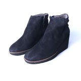DR SCHOLLS LIBI