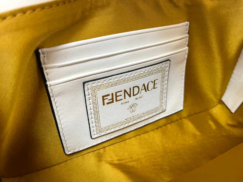 Amelia's Bag Gallery - VAR Bags - 225