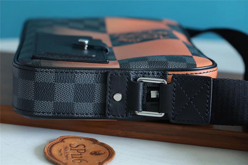 Fan Fashion Lu-Vi bags - 10326