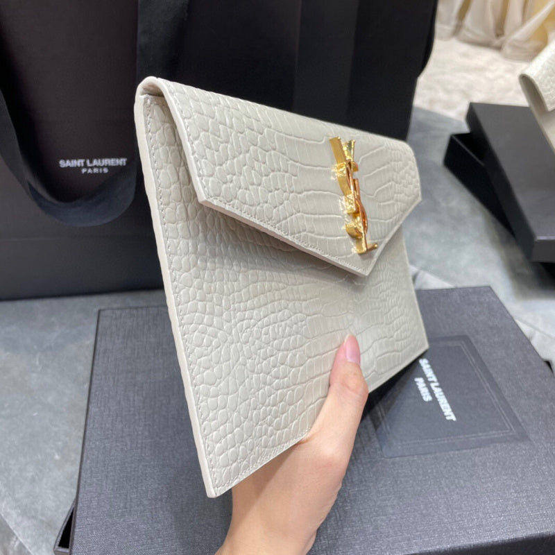Amelia - YSL Bag - 1453