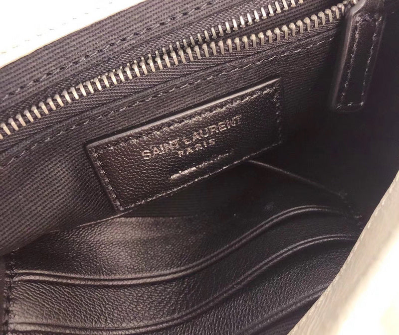 Amelia - YSL Bag - 3837