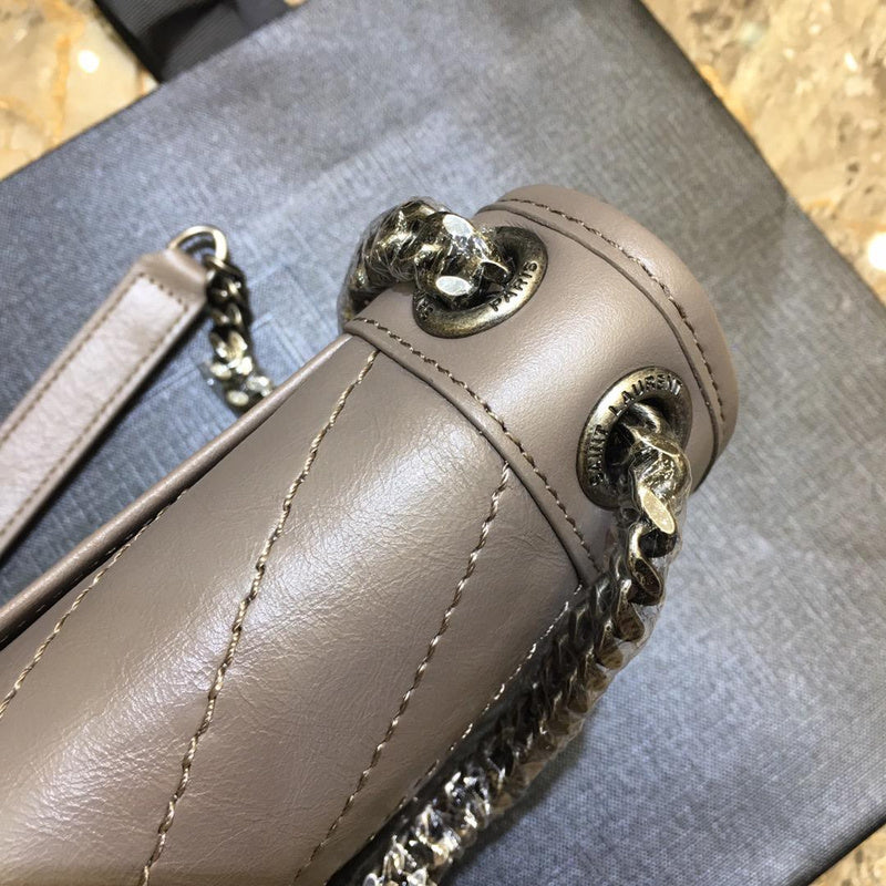 Amelia - YSL Bag - 2761