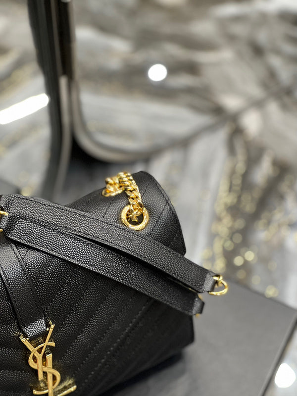 Amelia - YSL Bag - 1894