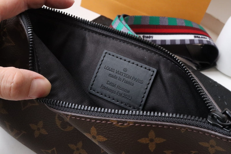 Fan Fashion Lu-Vi Bags - 16966