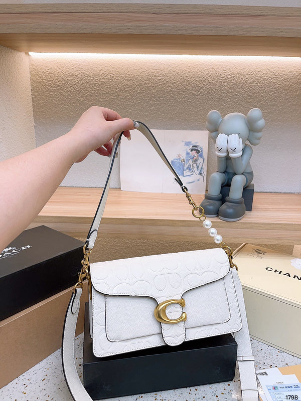 Amelia - CCH Bags - 017