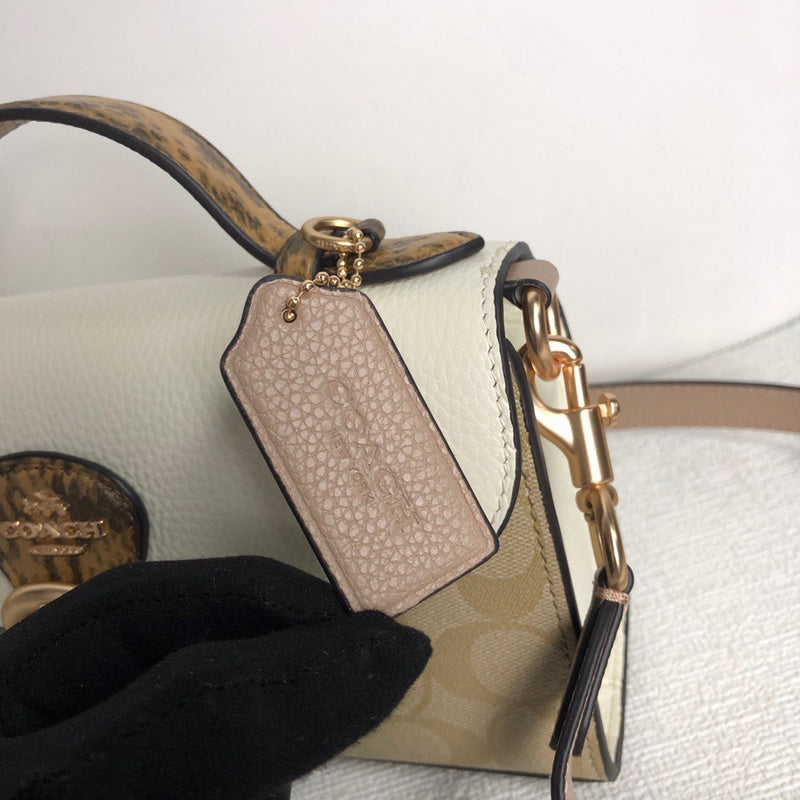 Amelia- CAH Bags - 684