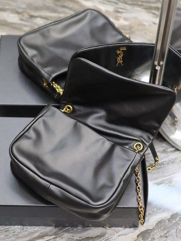 Amelia - YSL Bag - 1786