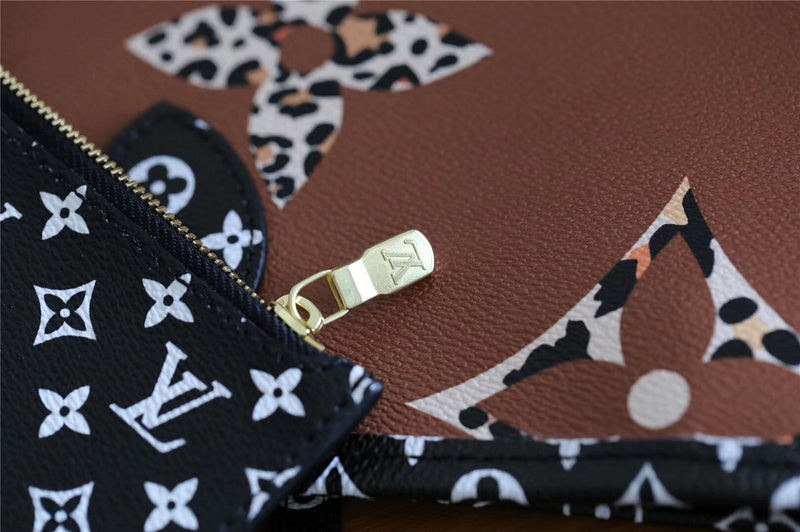 Fan Fashion Lu-Vi bags - 8090