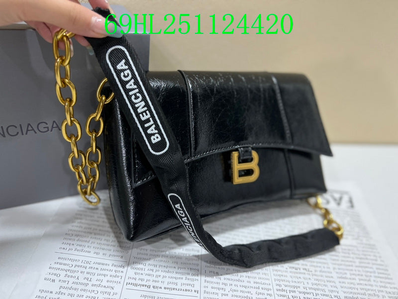 Amelia - BGA Bags - 1992