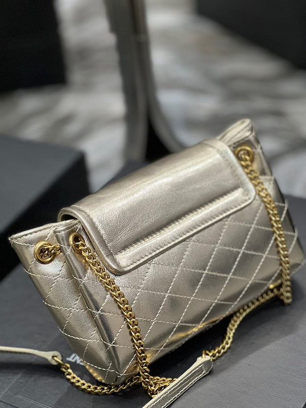 Amelia - YSL Bag - 1974