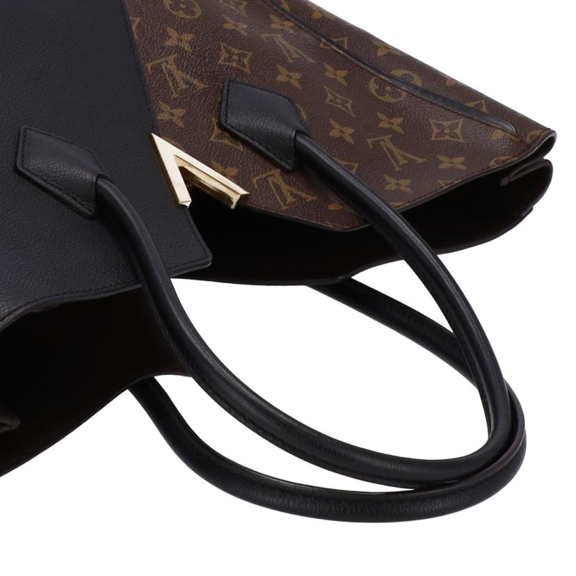 Louis Vuitton Kimono MM Monogram Handbag