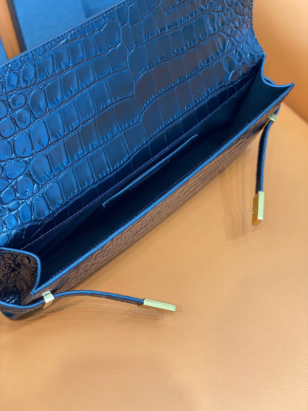 Amelia - YSL Bag - 2369