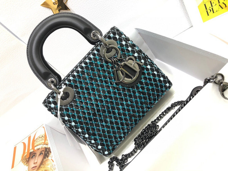 Amelia- DYOR FASHION BAGS - 1633